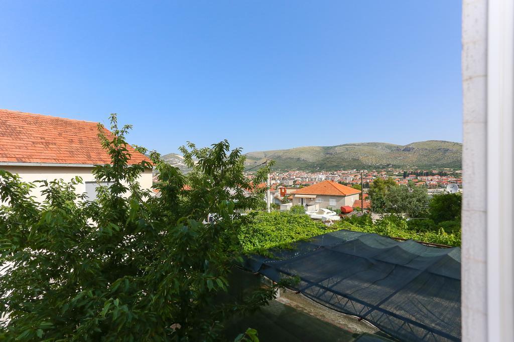 Apartments Ivan Trogir Exterior foto