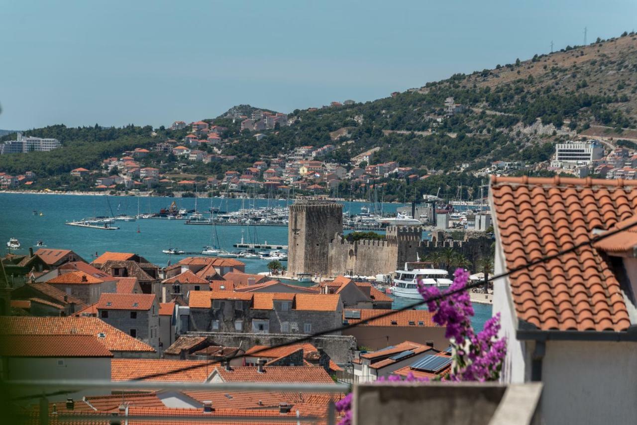 Apartments Ivan Trogir Exterior foto